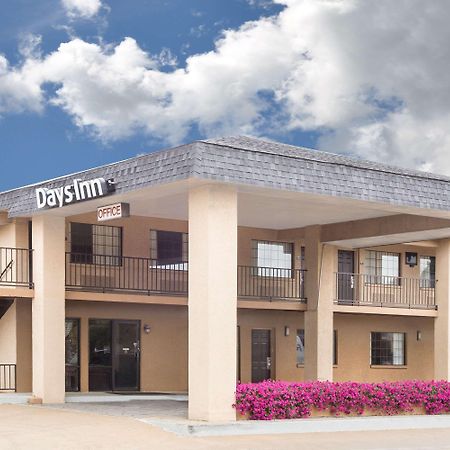 Days Inn By Wyndham Ruston La Экстерьер фото