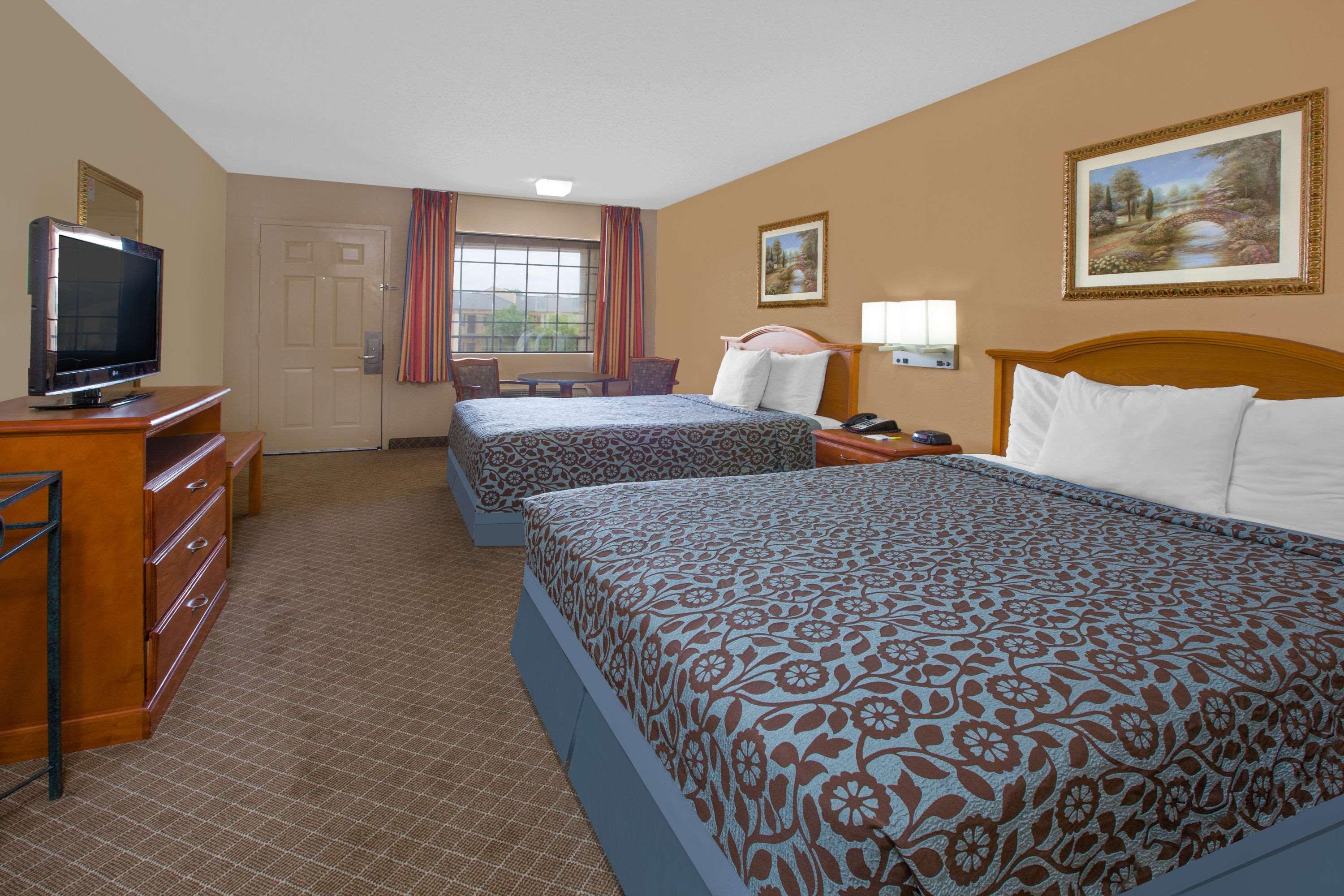 Days Inn By Wyndham Ruston La Экстерьер фото