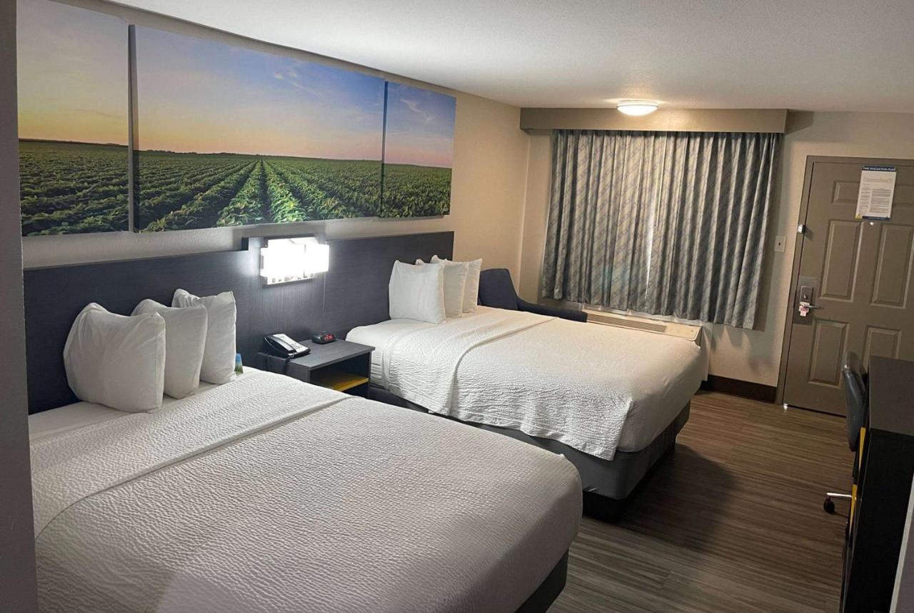 Days Inn By Wyndham Ruston La Экстерьер фото