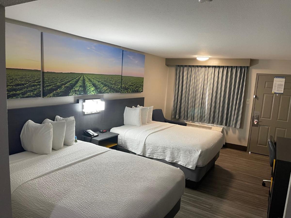 Days Inn By Wyndham Ruston La Экстерьер фото